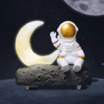 Cosmonaut Moon Speaker Lamp — ფოტო 3
