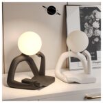 Moon Book Lamp — დეტალური ხედი