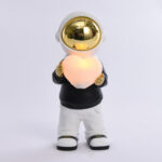 მაგიდის სანათი